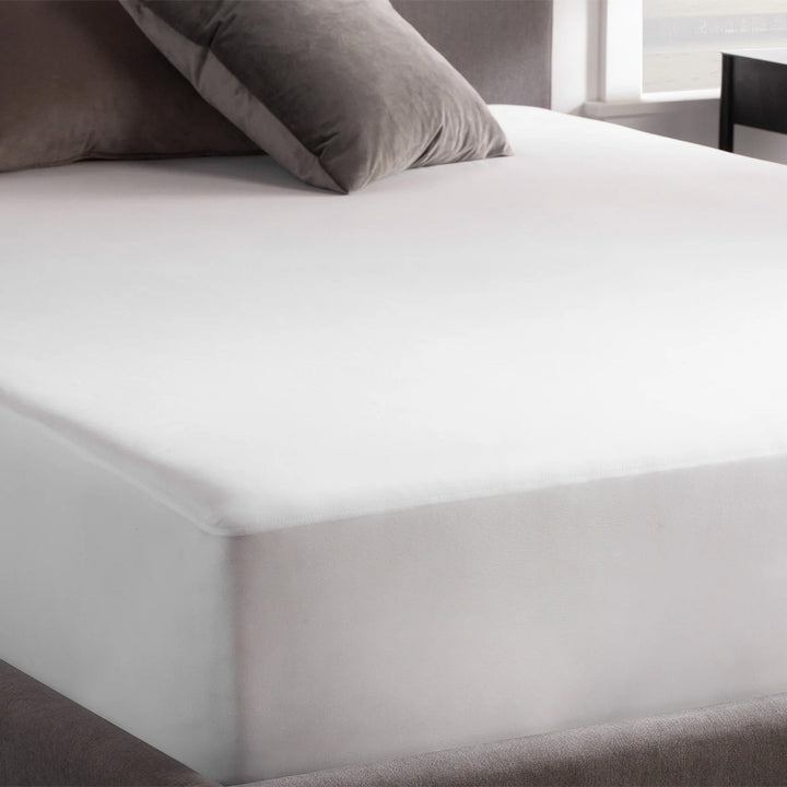 Weekender Jersey Encasement Mattress Protector by Malouf