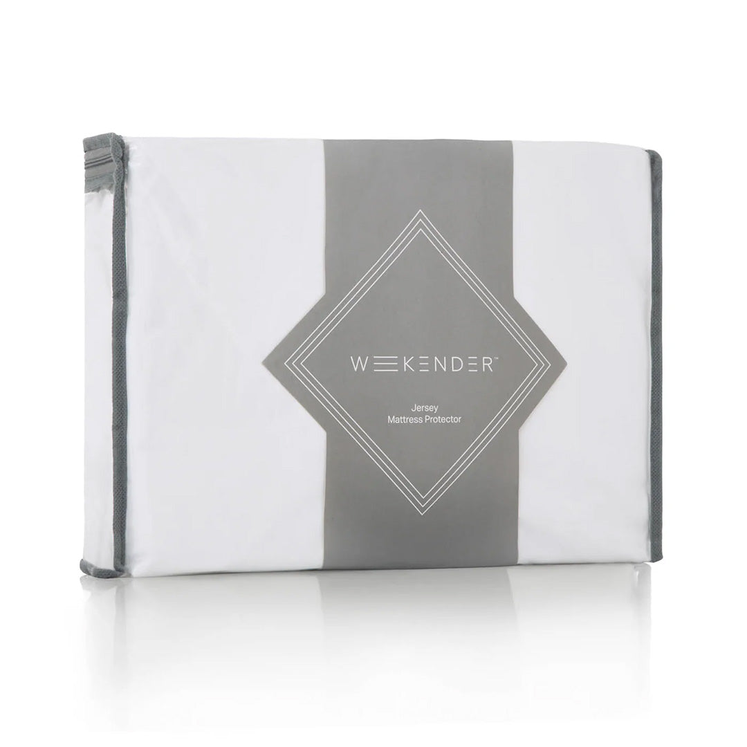 Weekender Jersey Encasement Mattress Protector by Malouf